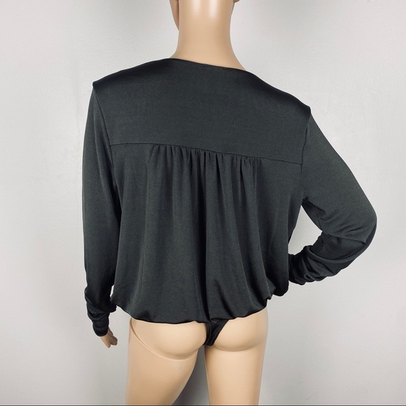 NEW FREE PEOPLE BLACK LONG SLEEVE BODYSUIT - Picture 8 of 9